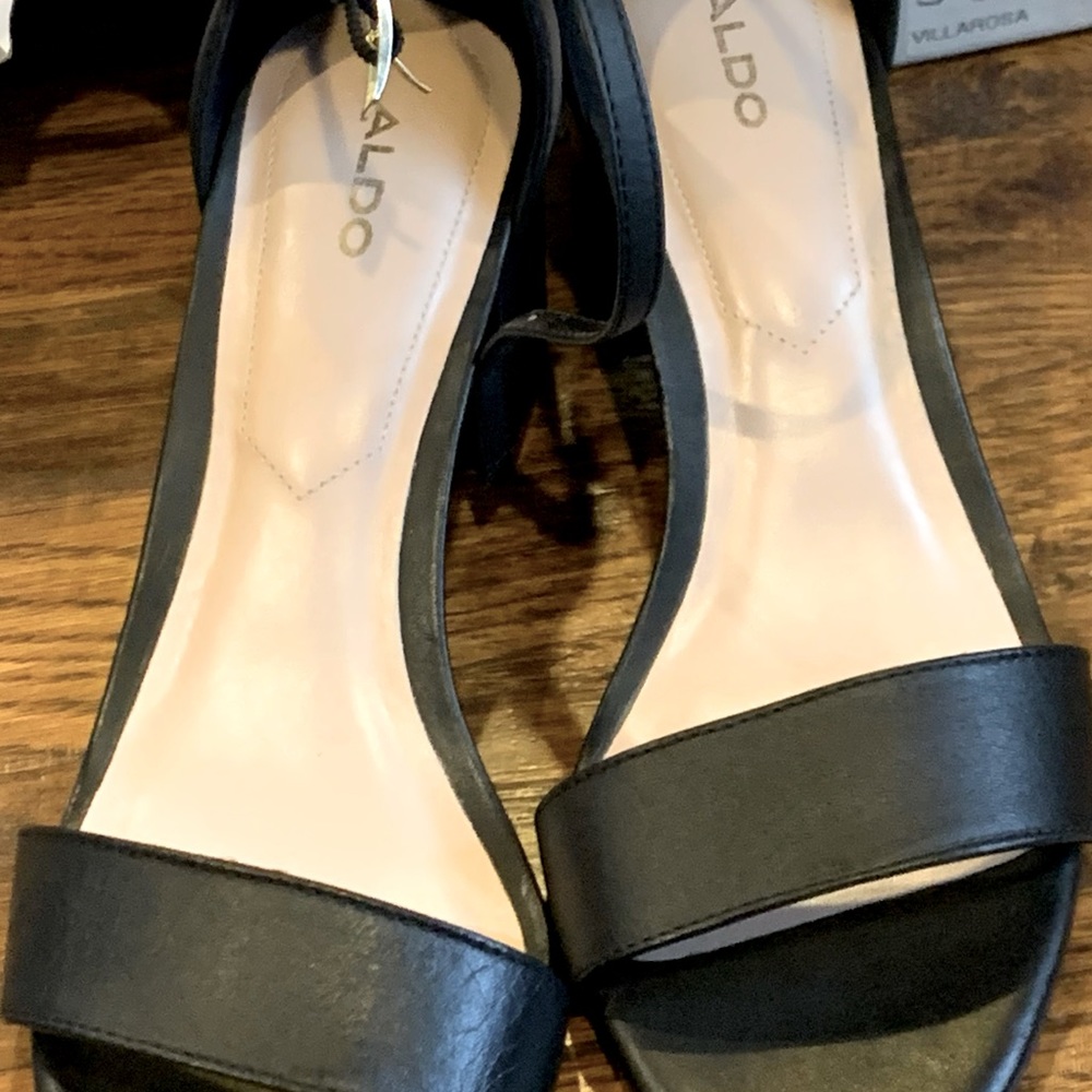 Aldo Women’s Vilarossa block heel sandal